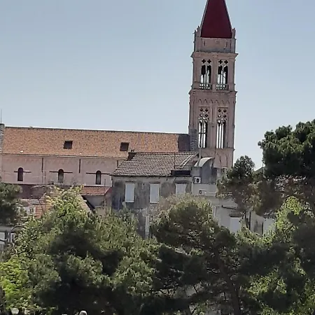 Petrovic Center Trogir