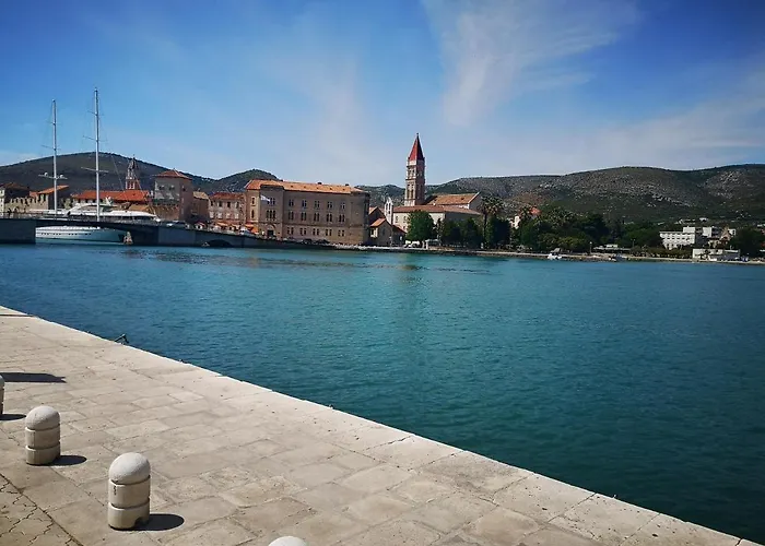 Petrovic Center Lägenhet