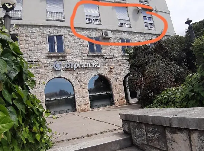 Lägenhet Petrovic Center *